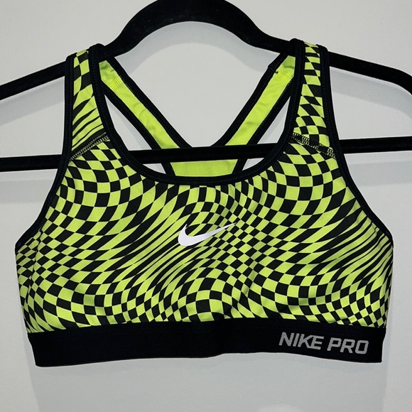 Nike-pro Sports Bra, Size M, Black and Neon Yellow, EWC - Picture 1 of 3